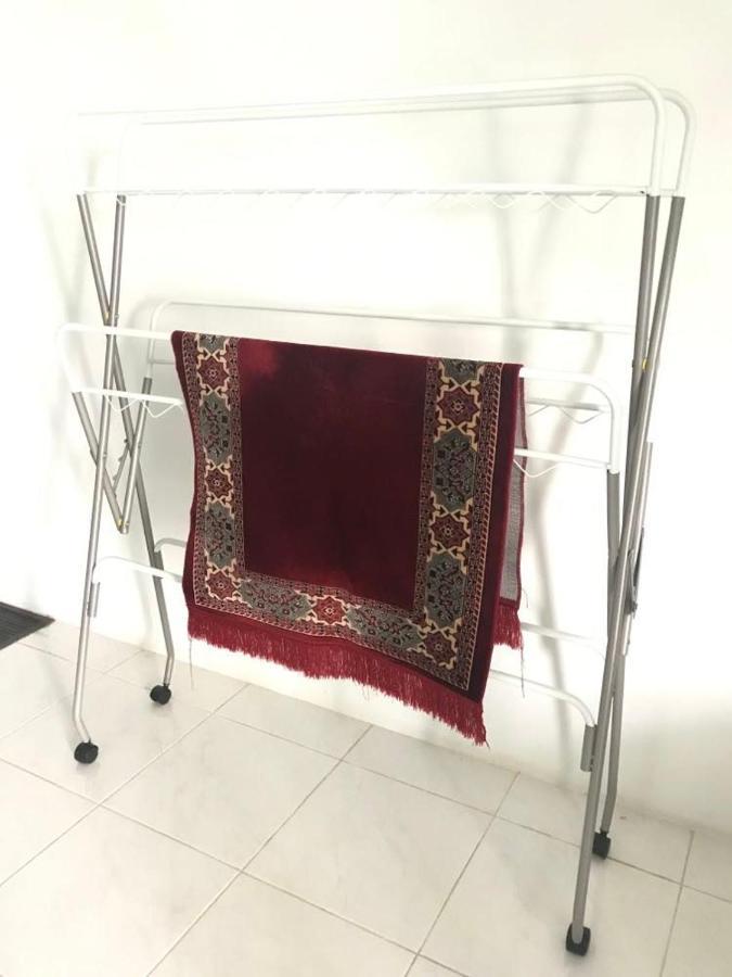 Chempaka Homestay Seri Iskandar Εξωτερικό φωτογραφία